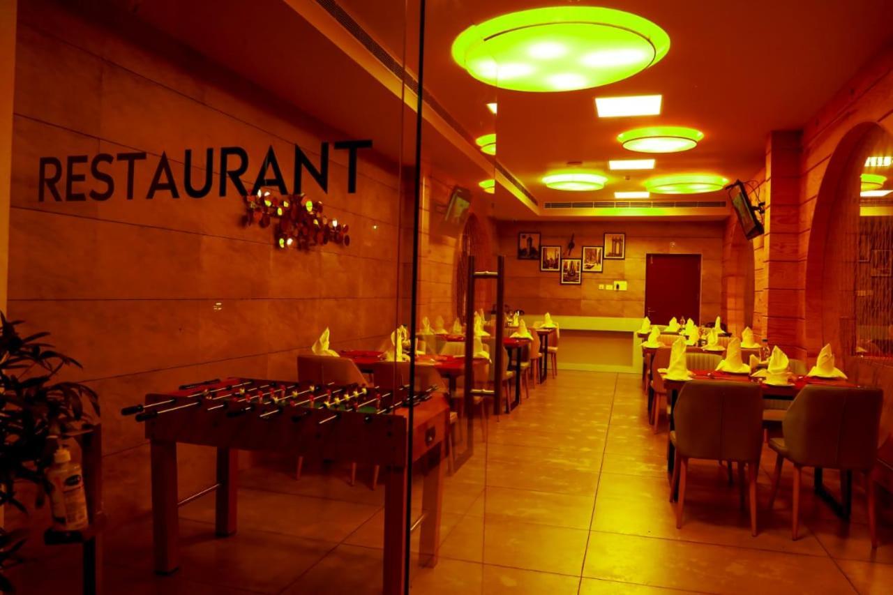 Hotel New York Square Kottayam Luaran gambar