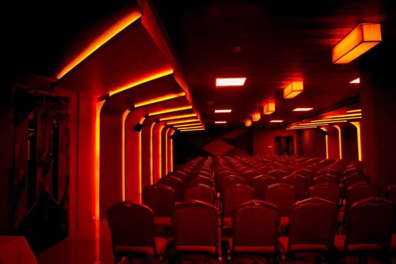 Hotel New York Square Kottayam Luaran gambar
